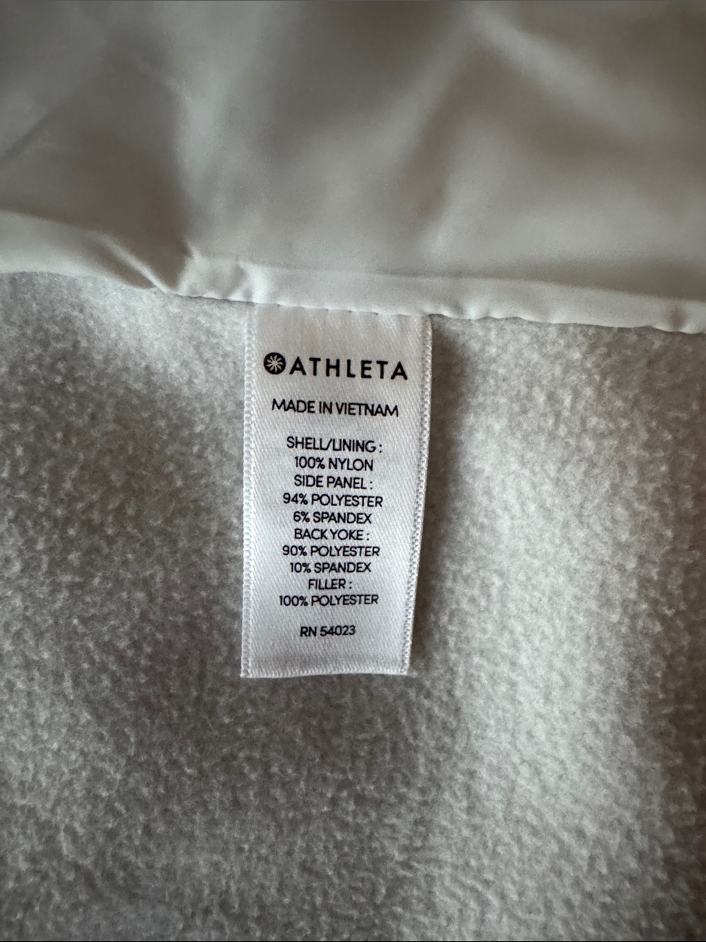 Athleta Rock Ridge PrimaLoft® Chevron Vest Fog Gray Medium - Picture 9 of 10